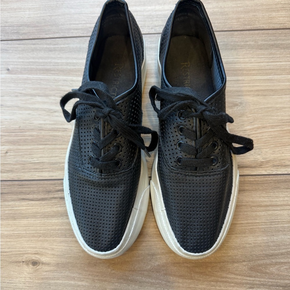 Restricted Shoes Womens 8 Platform Sneaker Black Faux Leather Perforated Casual